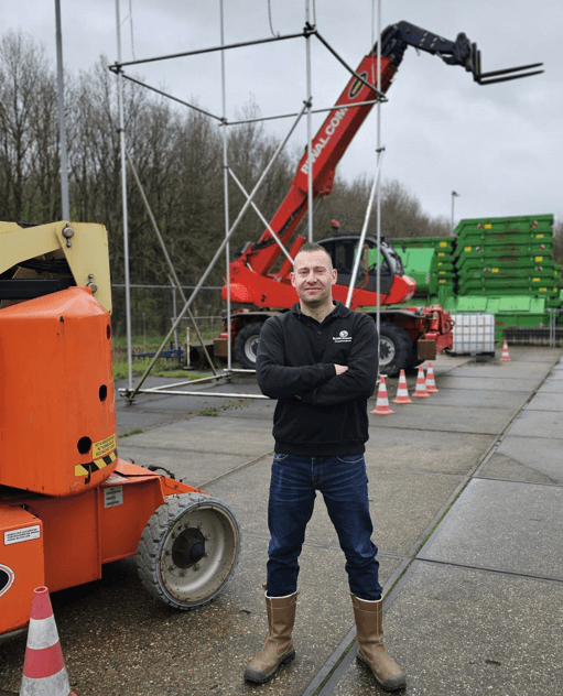 Robin in de Spotlight: Een kijkje in het leven van een gepassioneerde trainer bij BLOM